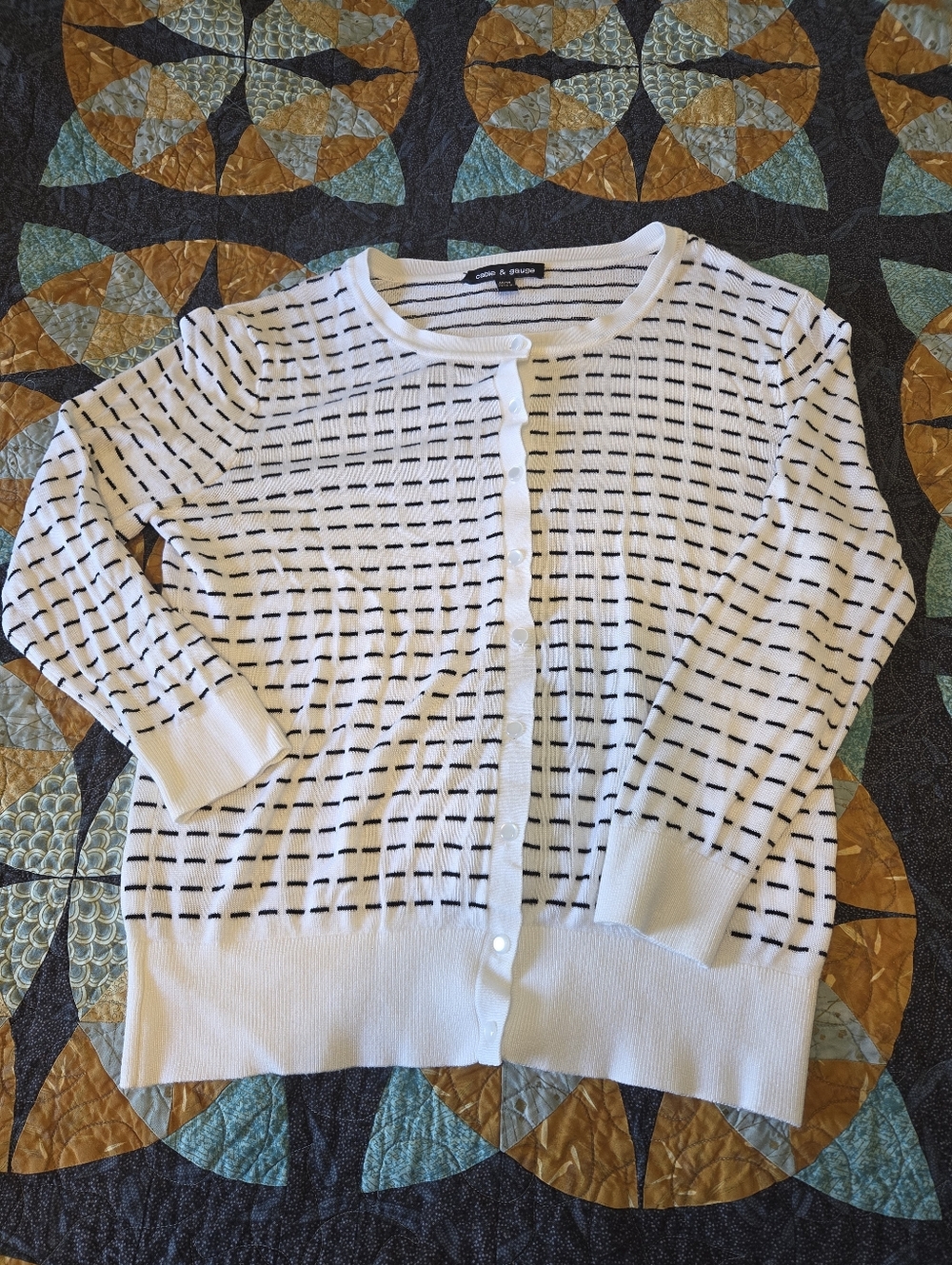 Women's Cable & Guage White Cardigan with Black Stitch Stripes Size Medium